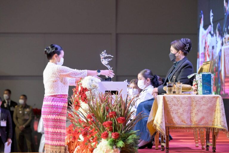 พิพิธภัณฑ์พระตำหนักดาราภิรมย์ ได้รับรางวัลดีเด่น Thailand Tourism Silver Awards สาขาแหล่งท่องเที่ยวประวัติศาสตร์และวัฒนธรรม